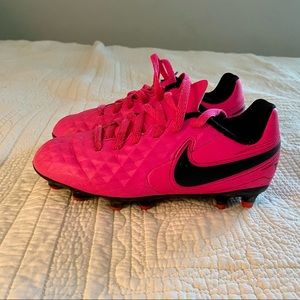 Nike Youth Tiempo Soccer Cleats Size 12